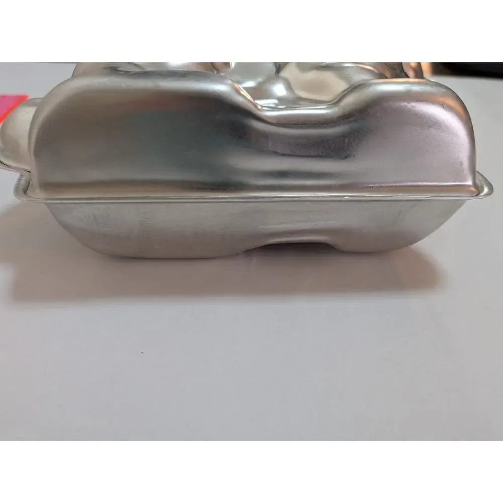 Vintage Aluminum 3D Bunny Rabbit Cake Pan Mold Easter Baking Set 2 Halves